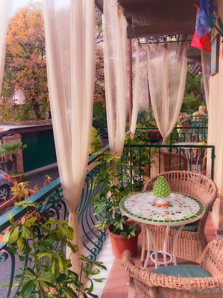 Bed And Breakfast Rosangela Taormina Exterior photo