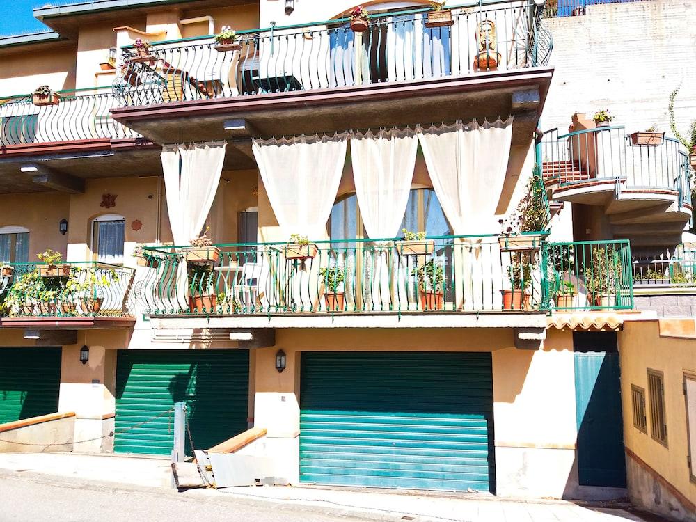 Bed And Breakfast Rosangela Taormina Exterior photo